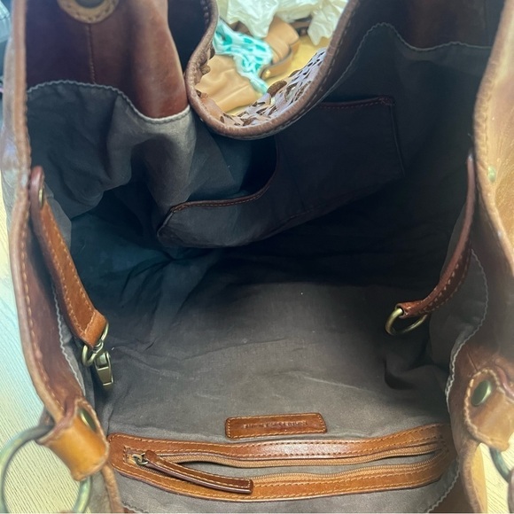 Isabella Fiore Italian leather carry all tote bag - Picture 5 of 15